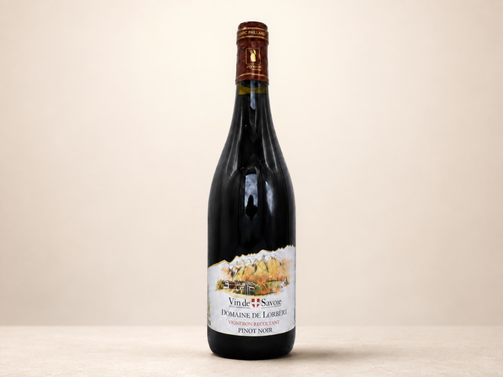 Pinot noir - Legé et fruité - domaine de Lorbert - fond ivoir